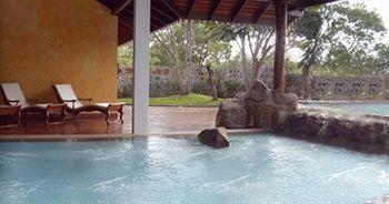 Palm Garden Village Hotel Anuradhapura Exterior foto